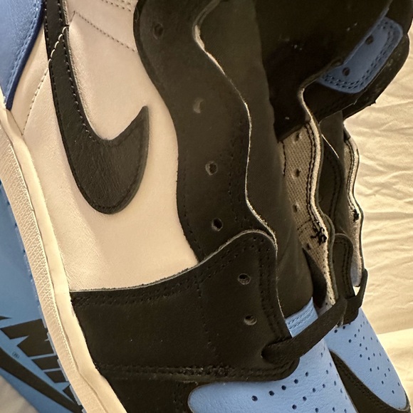 *BRAND NEW* AIR JORDAN RETRO HIGHT TOP OG DZ5485 400 - Picture 4 of 16